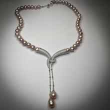 Load image into Gallery viewer, Penelope