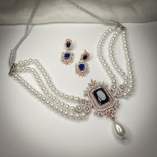 Load image into Gallery viewer, Tiffany