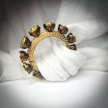 Load image into Gallery viewer, Pearl meena kara
