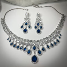 Load image into Gallery viewer, E’clat
