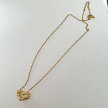 Load image into Gallery viewer, Crazy in love
