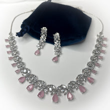 Load image into Gallery viewer, Caprese
