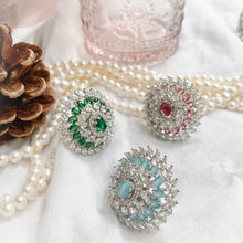 Load image into Gallery viewer, Swirled ring
