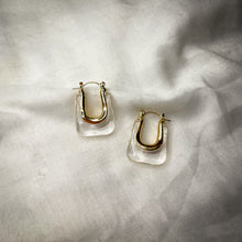 Load image into Gallery viewer, Square bucket hoops
