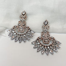 Load image into Gallery viewer, Versailles
