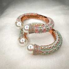 Load image into Gallery viewer, Frost
