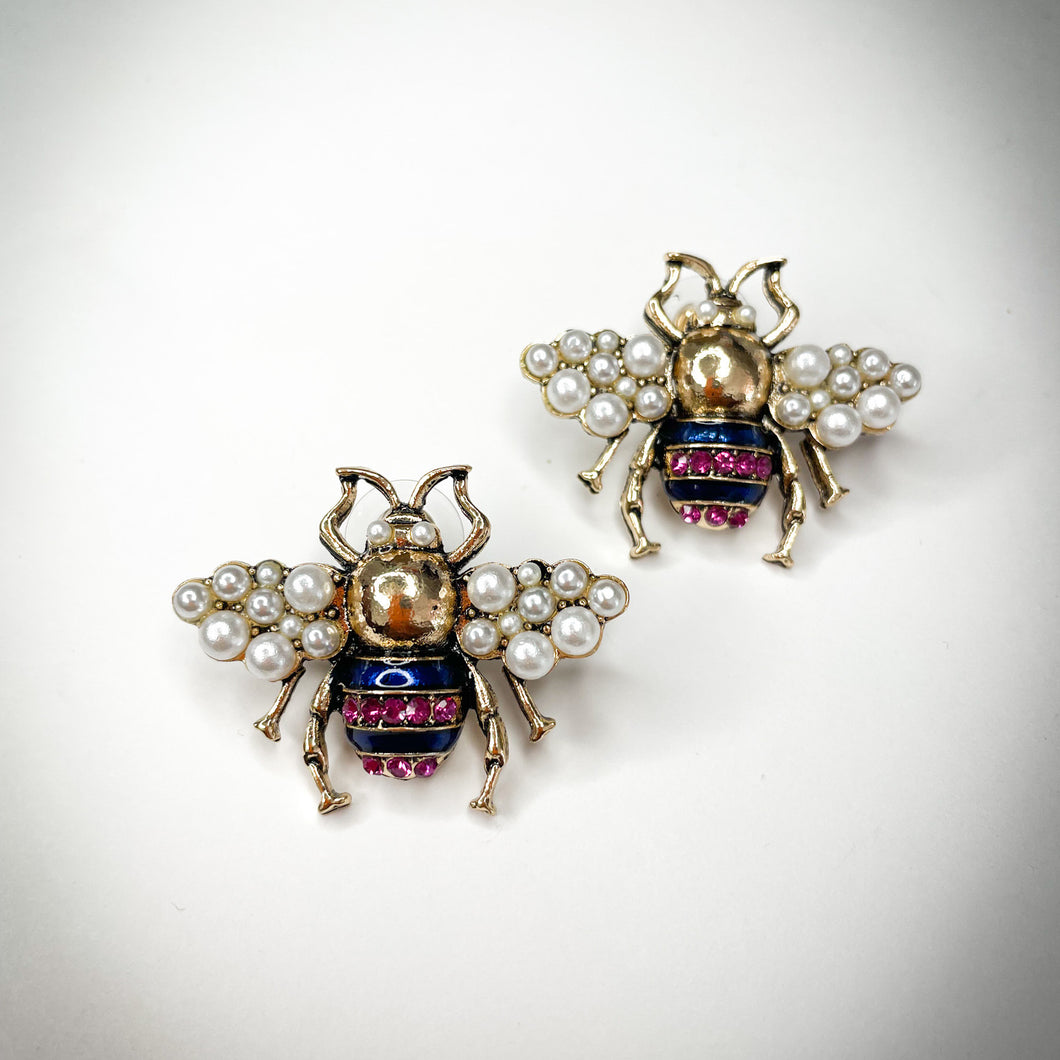 Vintage bee studs