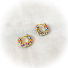 Load image into Gallery viewer, Criss cross hoops
