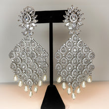 Load image into Gallery viewer, Water fall
