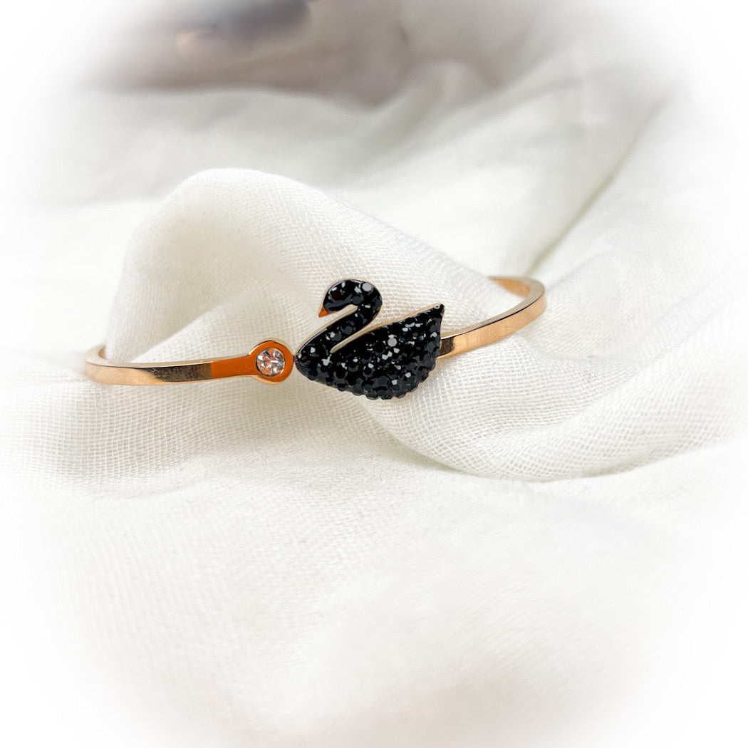 Swan bracelet