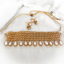 Load image into Gallery viewer, Chunky drop choker
