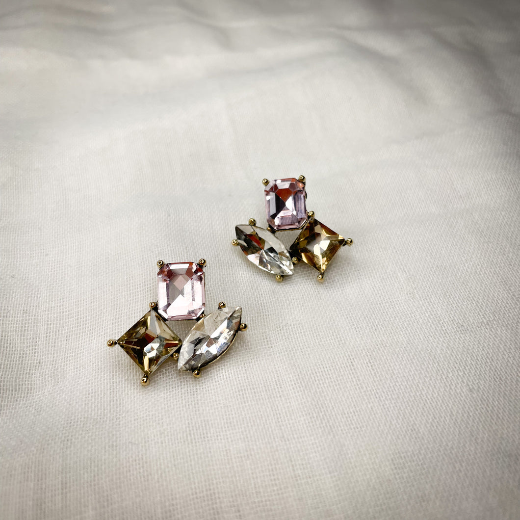 Tri crystal studs