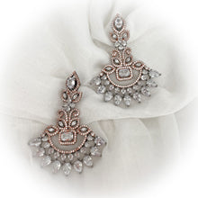 Load image into Gallery viewer, Versailles
