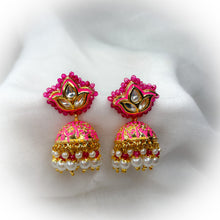 Load image into Gallery viewer, Sasha
