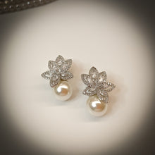 Load image into Gallery viewer, Charlotte Studs
