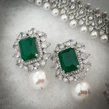 Load image into Gallery viewer, Ava
