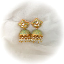 Load image into Gallery viewer, Sasha
